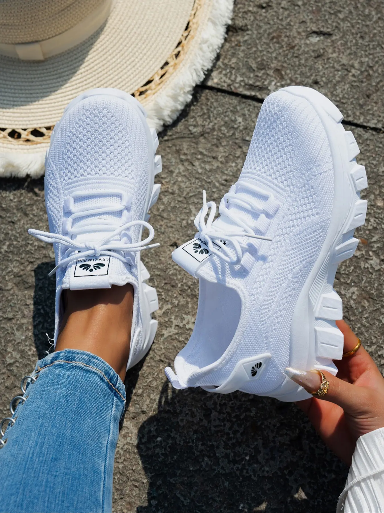 New Women's Casual Sports Shoes, Thick Sole Anti-Slip Walking Running Shoes, College Style for Campus Students, Office Work, Running Fitness, Running Athletic Shoes, Sporty Running Shoes, Casual Jogging Shoes, Running Sneaker