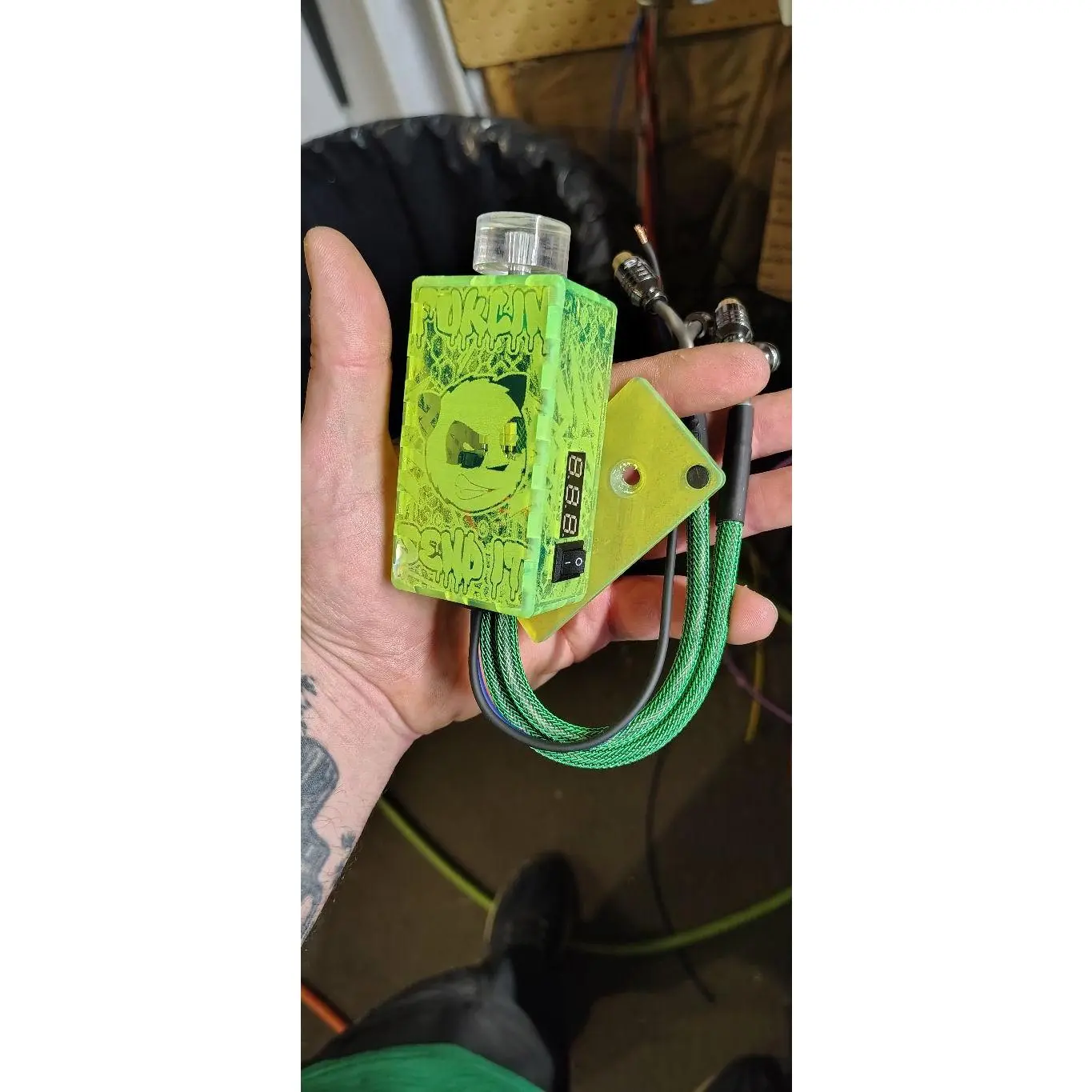 Green Acrylic Bass Knob with Graffiti Sacred Geometry Laser Wrap Bluetooth RGB Volt Meter Magnetic Mount 1ft Green RCA Leads