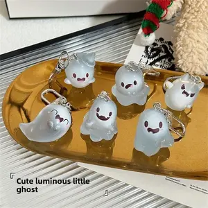 6-Piece Creative Cute Glow-In-The-Dark Ghost Keychains, Keychain Set For Bags, Fun 3D Halloween Figurines, Book Bag Hanging Decorations, Accessories, Keychain Accessory