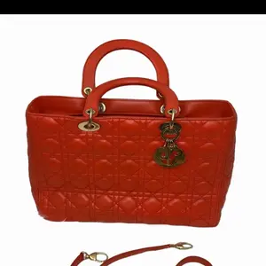 Pre-owned Christian Dior Leather Messenger Bags DIOR Lady Dior Large B24 25 B20 60