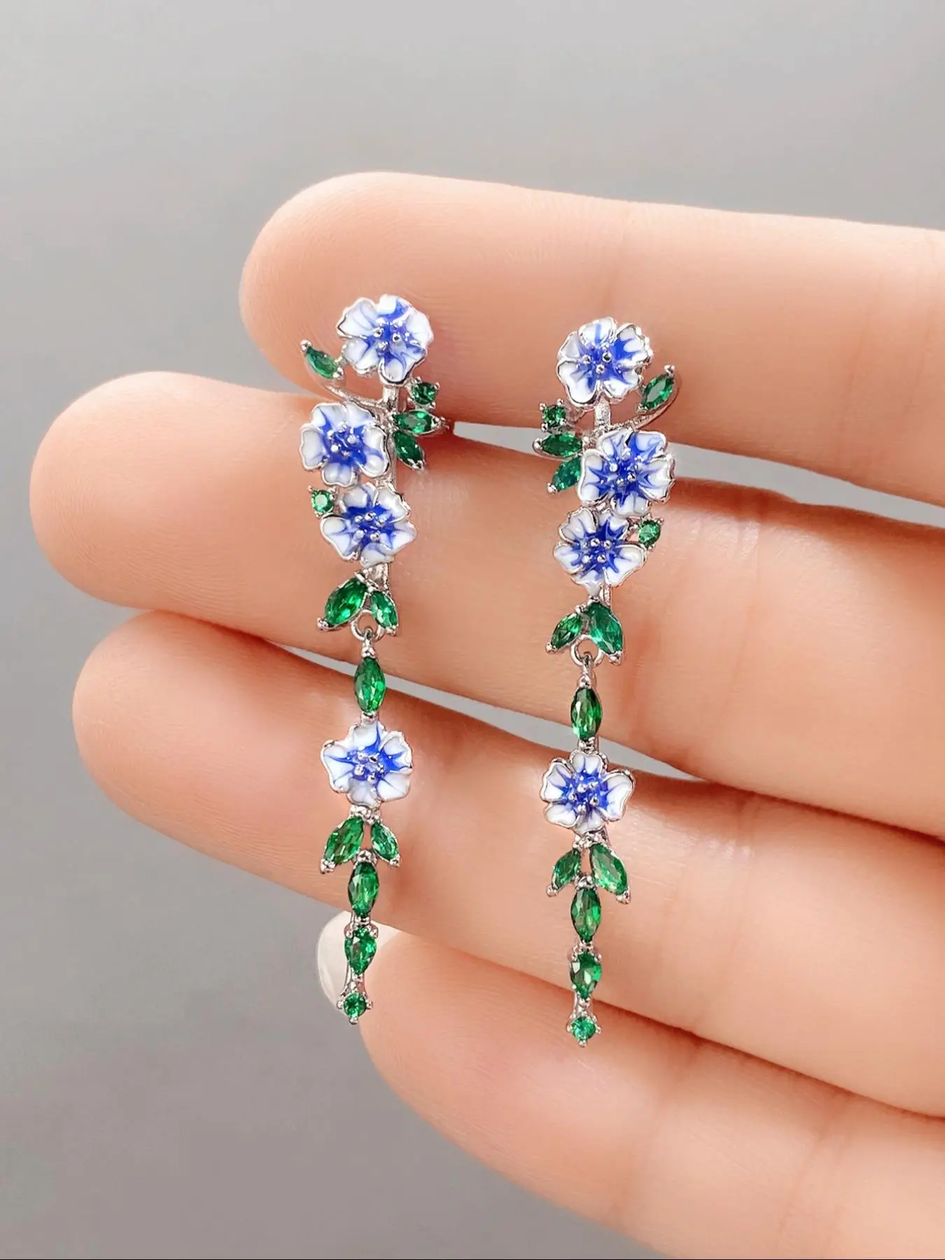 Fashion Elegant Rhinestone Decorated Flower Dangle Earrings As Gift, 2024 New Trendy Vintage Leaf Design Earrings for Women, Anniversary, Engagement,