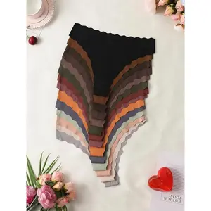 Fall Women's Solid Color Scallop Trim Thong, Casual Soft Comfy Breathable Comfortable Seamless Panties for Daily Wear, Underwear Seamless Stitching for Women, Women's Underwear for All Seasons Birthday Wear 2024