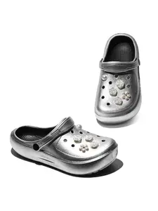 Women's EVA Clogs Sandals with Thick Non-Slip Sole and Silver Color Decorations, Breathable and Comfortable Beach and Garden Shoes, Casual Summer Footwear, Eva Beach Slippers