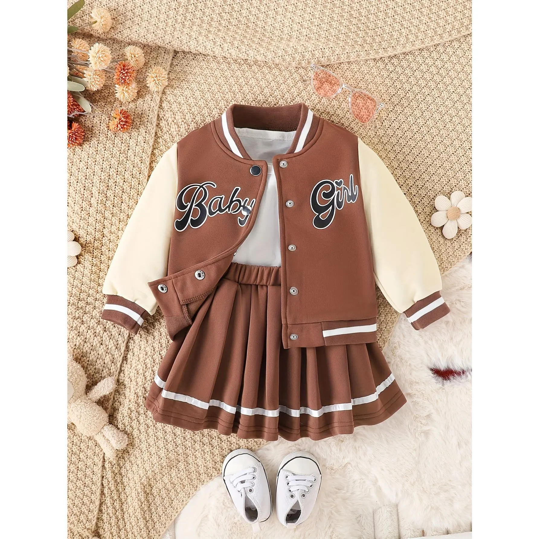 Brown+Apricot