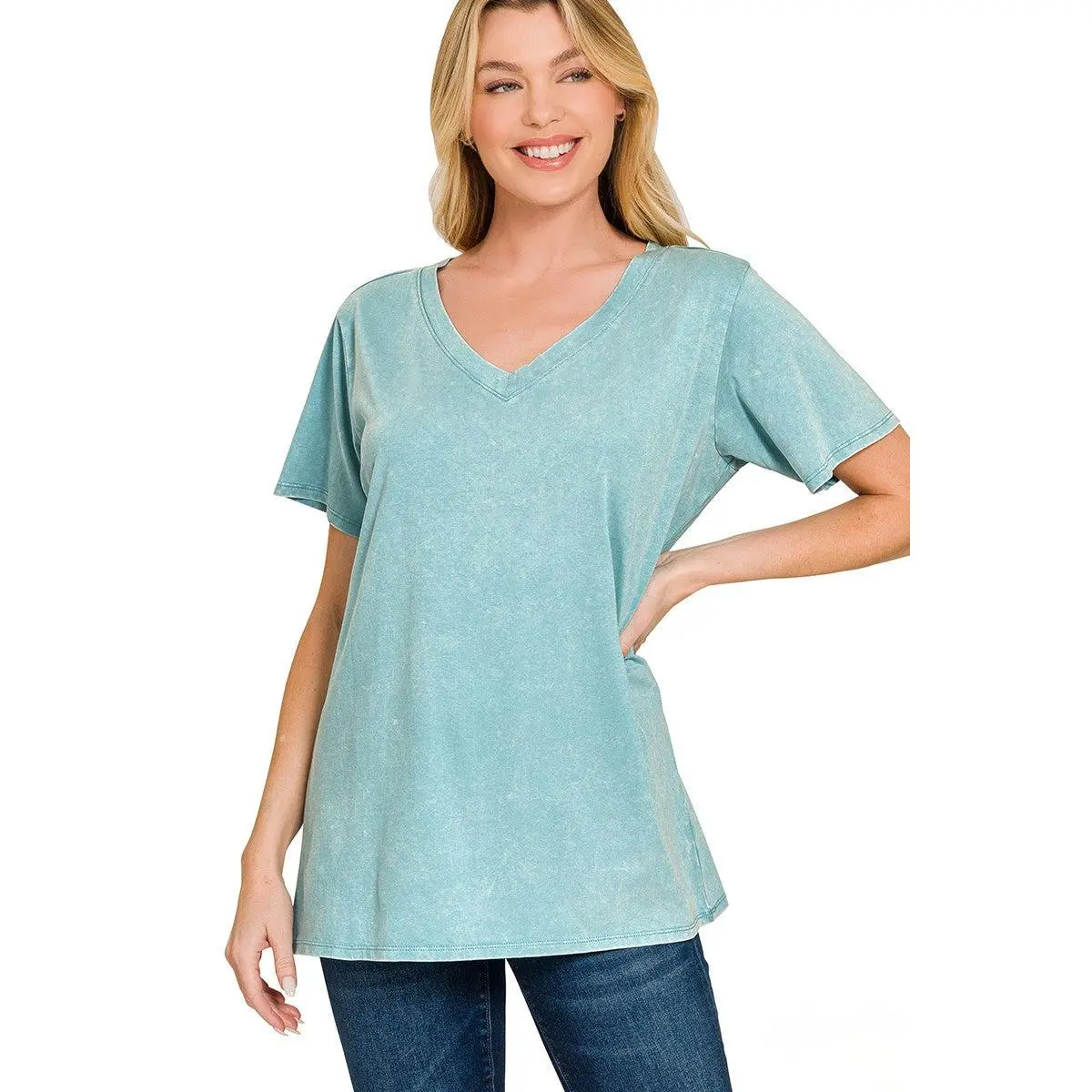 Women's Zenana Retro Acid Washed Short-Sleeve V-Neck Essential Basic Tee, Versatile for Casual Outings (Pair with Jeans), Shortsleeve, Streetwear, Cotton