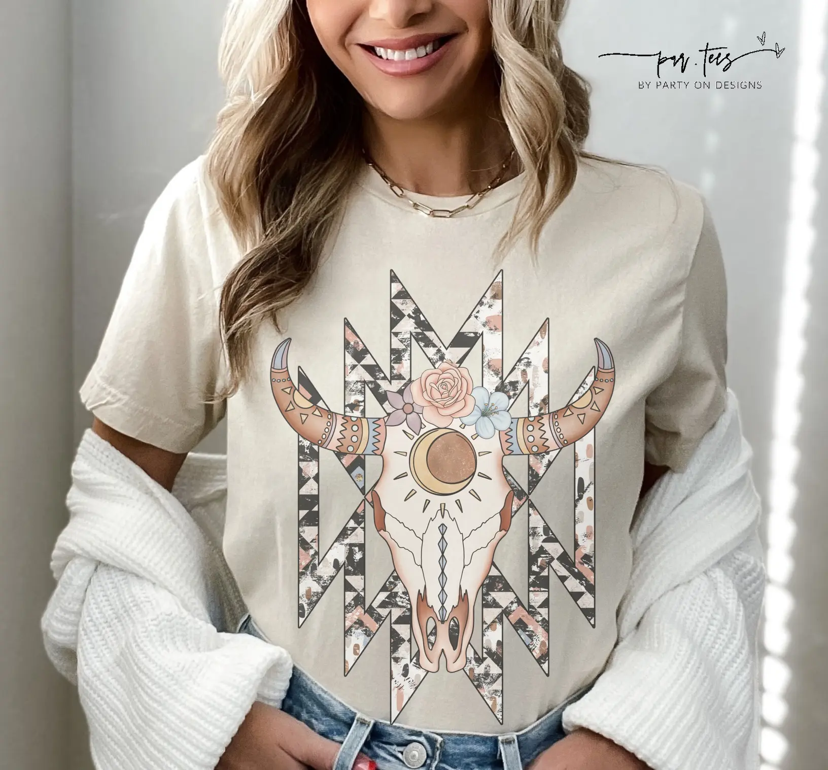Southwestern Boho Graphic T-Shirt Desert Blue Jeans Tshirt Retro Boho Tee Cow Print Cowboy T-shirt Cow Skull shirt Montana vacation Shirt SouthWest Tee Outfit Judy Jeans TrendingDesert T-Shirt Boho Desert Tshirt Retro Hippie Tee Casual Top