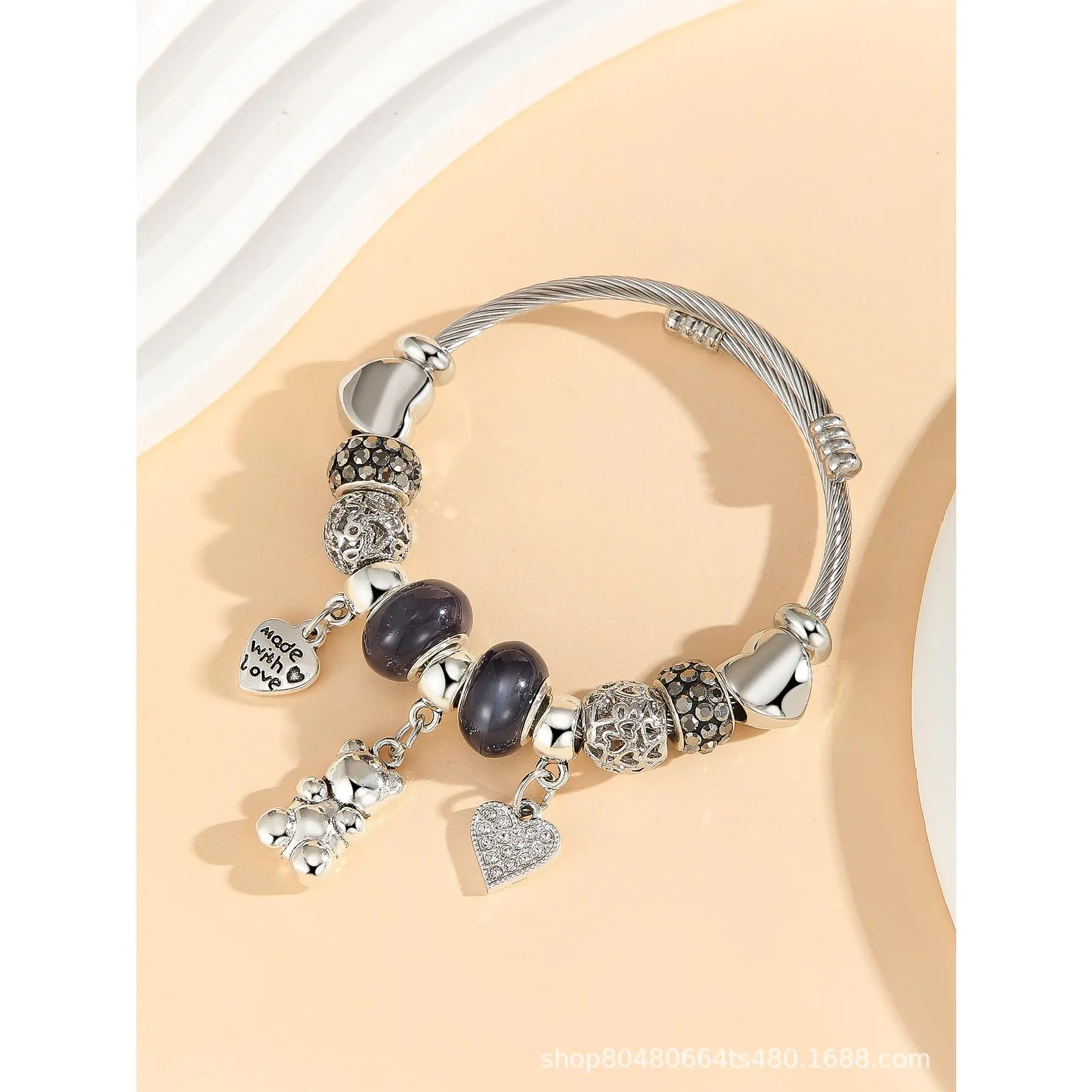 113 # Black YCB593 5