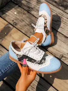 Elegant Women's Two-Tone Oxford Shoes, Comfortable PU Leather Flats for Office & Casual Wear, All-Season Fashion Footwear