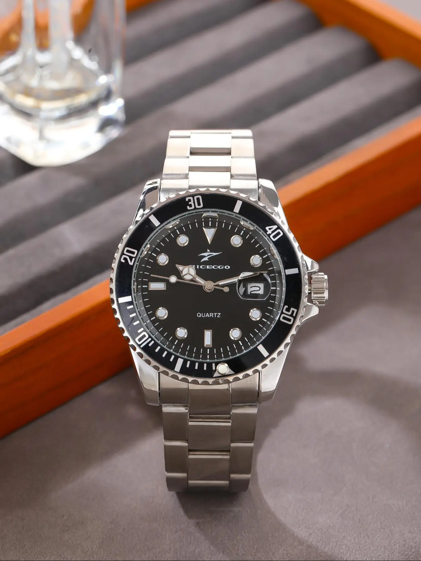 Men's Business Fashion Round Dial Hardlex Glass Round Watch Face Analog Quartz Movement Watch, Business Fashion Watches for Party, Birthday Gift with Box, Stainless Steel Wristwatch, Fashionable Wristwatch, Buckle Closure