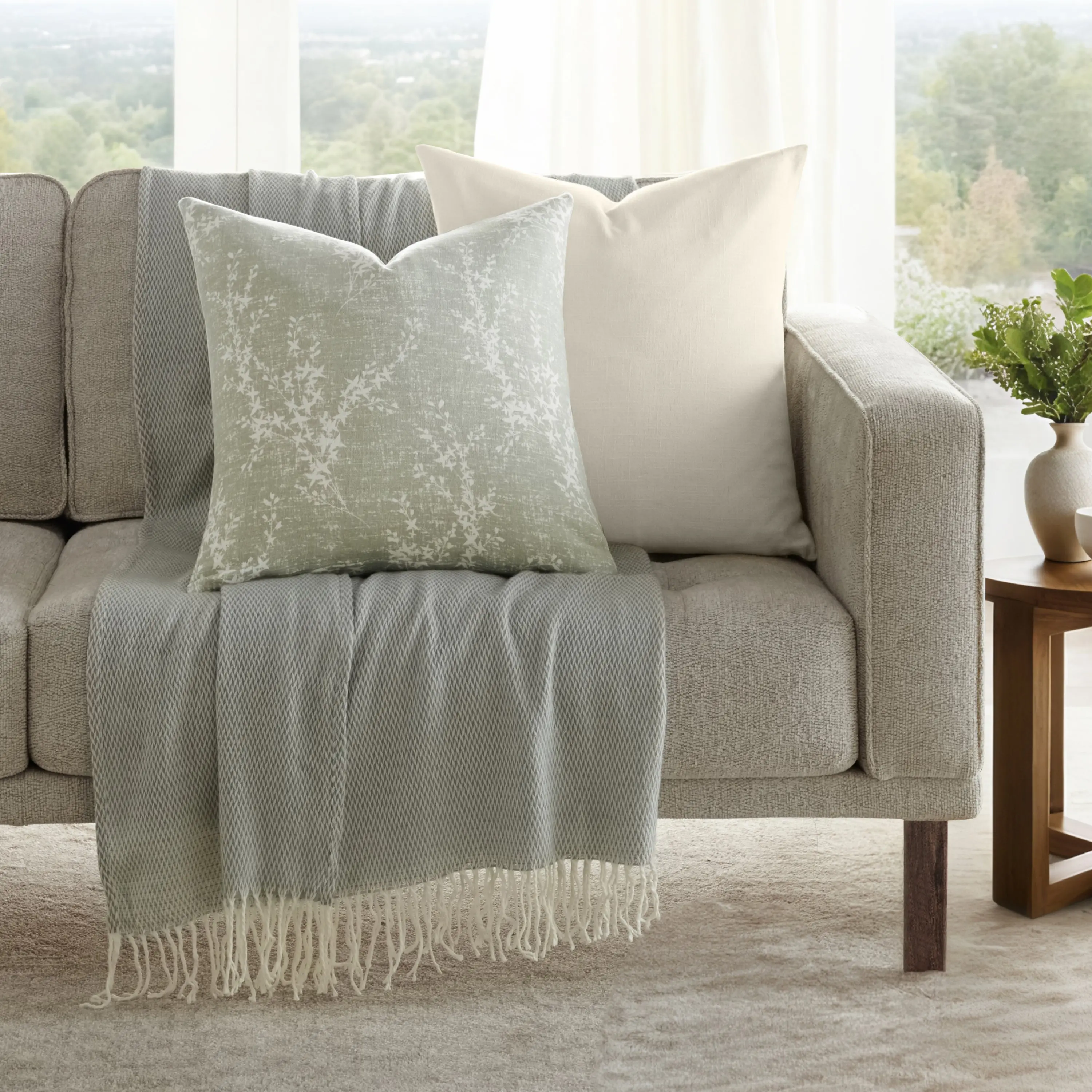 2-Pack Willow Décor Throw Pillows 2-Pack Willow Décor Throw Pillows