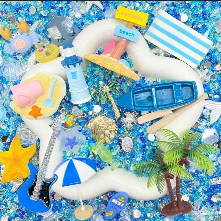 Day At the Beach  - Live Mix- Mixed Craft Embellishment Pack for Journals & DIY Crafts – Metal, Resin, Rhinestones & Artificial Flowers Assortment for Scrapbooking, Resin Art & Decoration