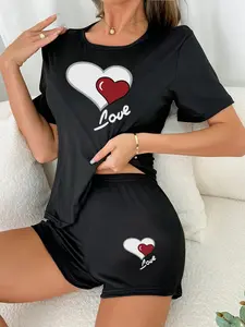 Women's Heart Pattern Pajama Set, Top, Bottom, Casual Loose-Fitting Sleepwear, Comfortable Nightgown for Women, Soft and Cozy Loungewear, Homewear, Pjs, Womenswear