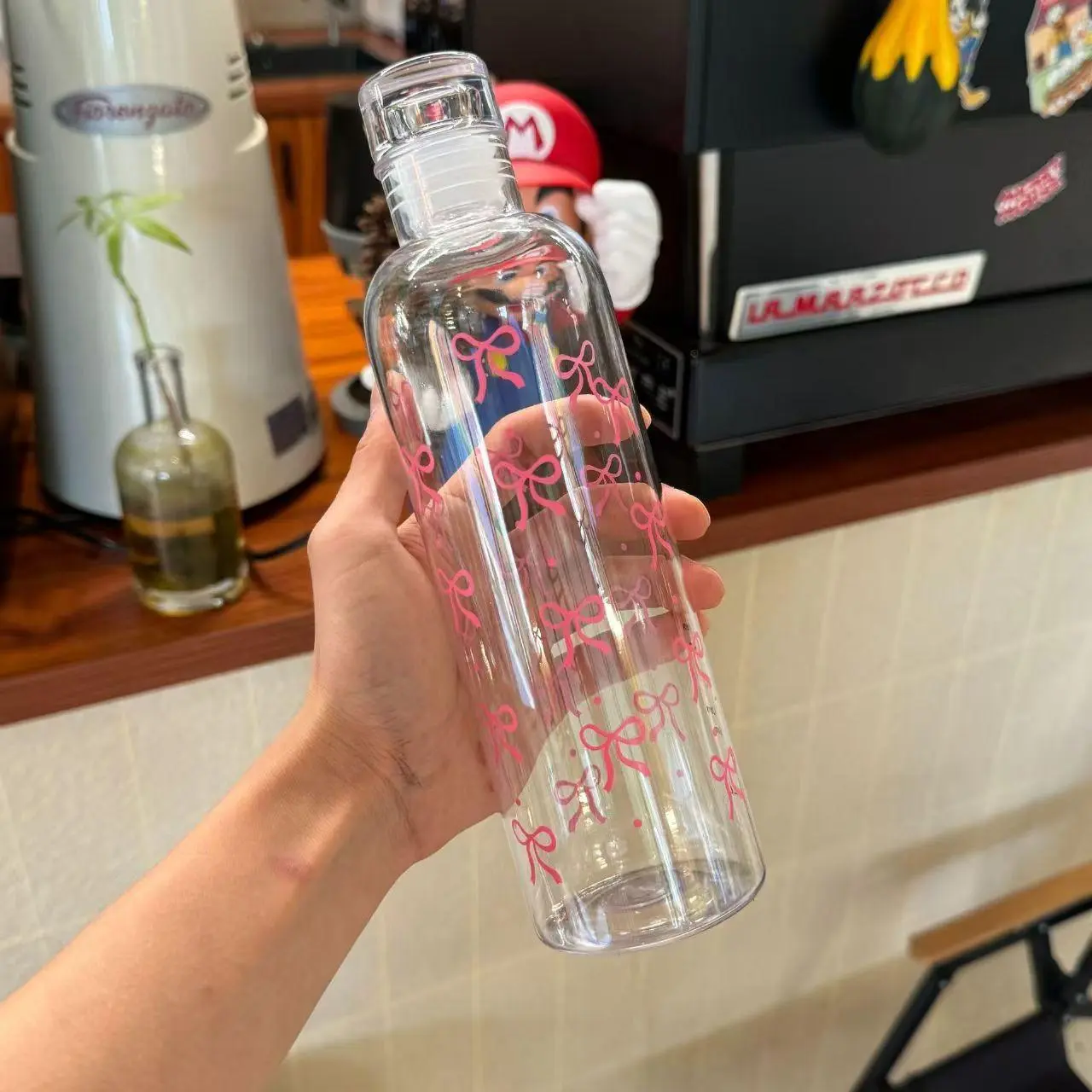 1pc Large Capacity Portable Sturdy Reusable Plastic Water Bottle With Butterfly Print And Measurement Scale, Suitable For Daily Hydration, Travel, Work, Sports, Gym, For Outdoor, Camping, Mother's Day Gift, Drinkware, Hydration Tumbler