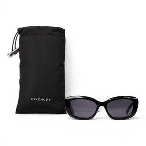 Pre-owned J26031822 Givenchy Sunglasses Black