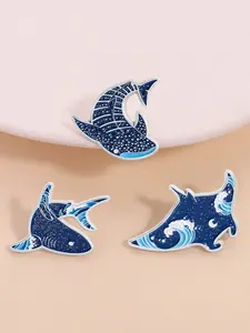 3-Piece Ocean Themed Badges Clip Set, Shark Ray Whale Design, Dreamy Wave Elements, Daily Healing Accessory, Backpack Trend Decor Gift