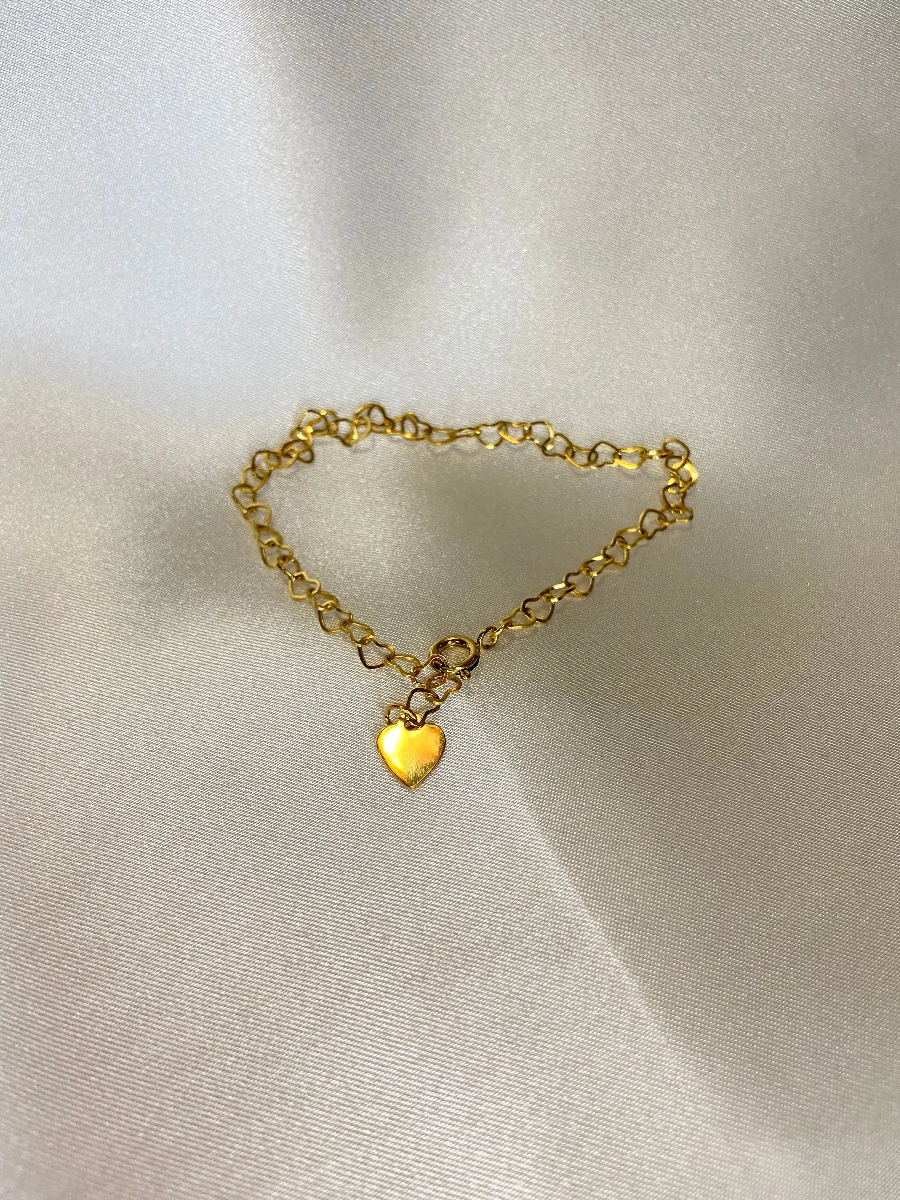 Dainty Heart Bracelet