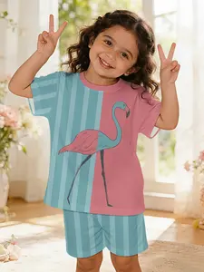 Creative color-block flamingo print short-sleeve suit for baby girls, digitally printed, made of 100% polyester. Cute casual wear for baby girls, suitable for daily and outdoor sports T-shirts, a perfect gift for infants and toddlers.