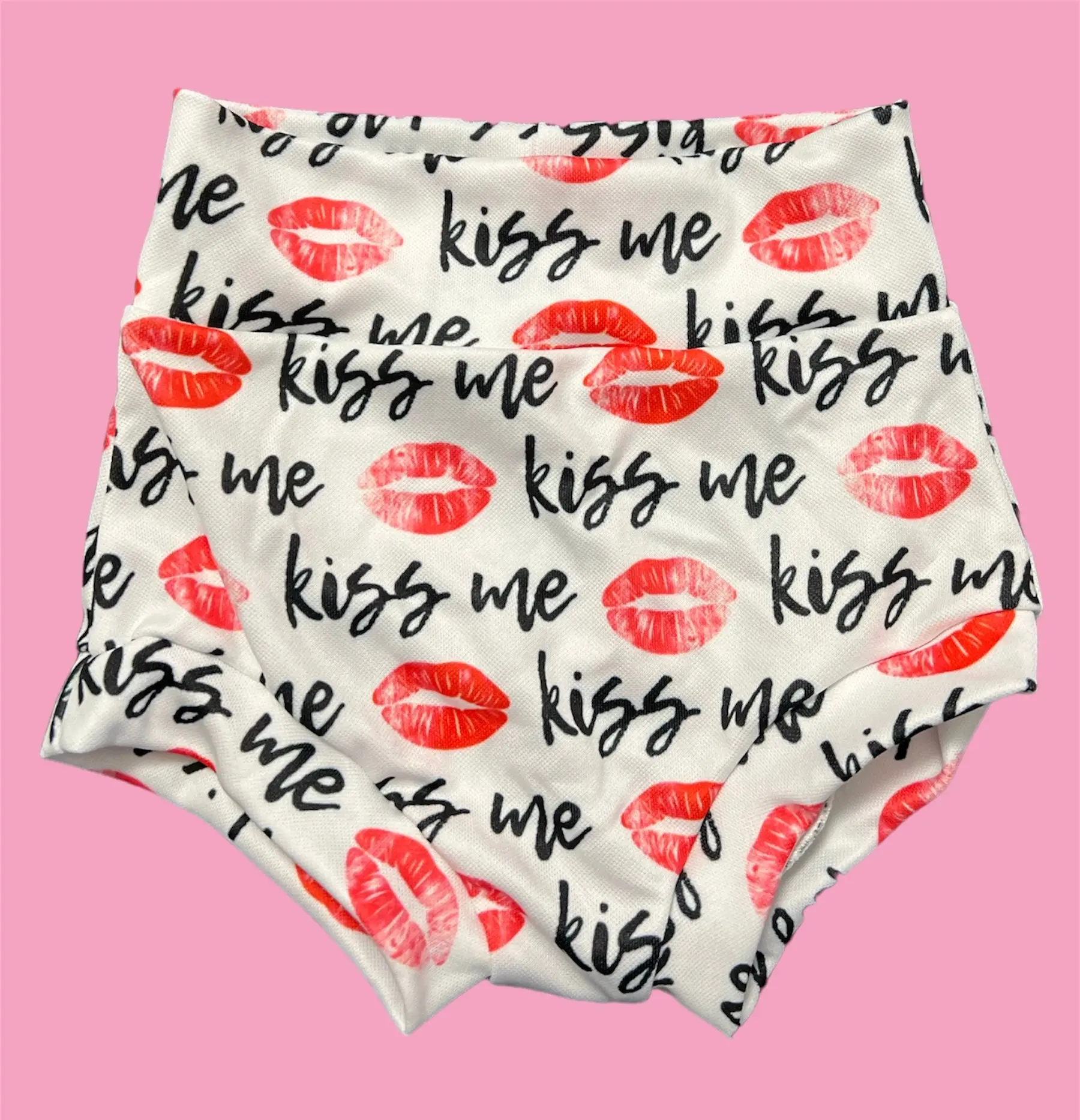 RTS Kiss Me Bummies