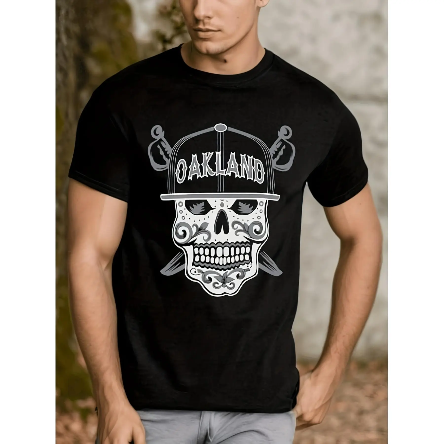 Men'S Sugar Skull Raider California x Vegas Football Graphic T-Shirt - & Skull & Crossed Swords Design, Retro Streetwear Style, Comfortable Round Neck Casual Tee for Sports Events & Casual Attire