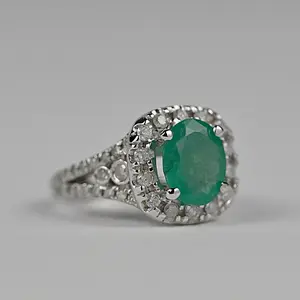 14k White Gold Oval Emerald Ring | 2.09ct Emerald | 1.26ct Diamond Halo