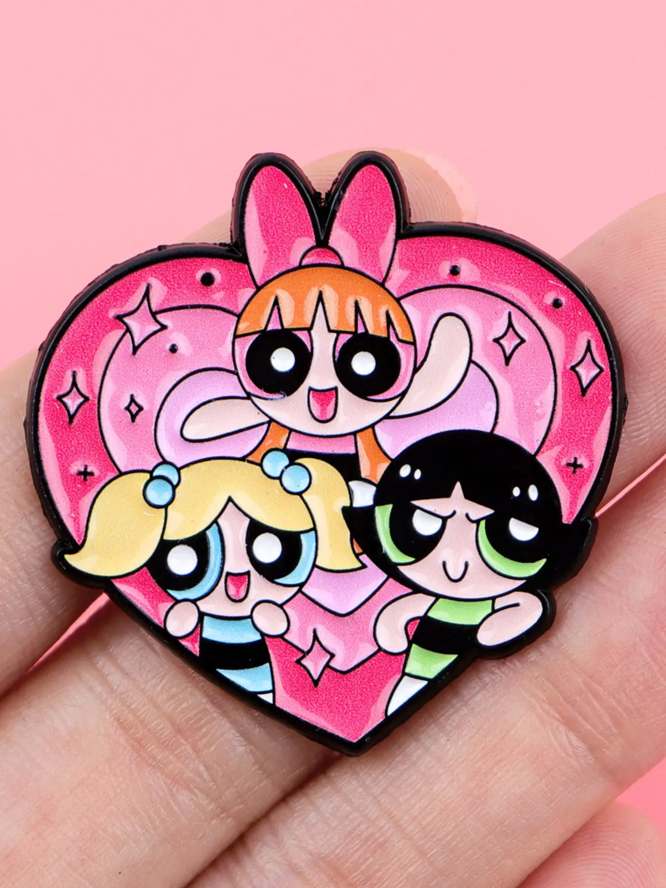 Kawaii Brave Girl Enamel Lapel Brooch, Lapel Pin, Simple TV Movie Heart Design Zinc Alloy Badge, Fashion Accessory for Backpacks Sweaters Coats, Charms