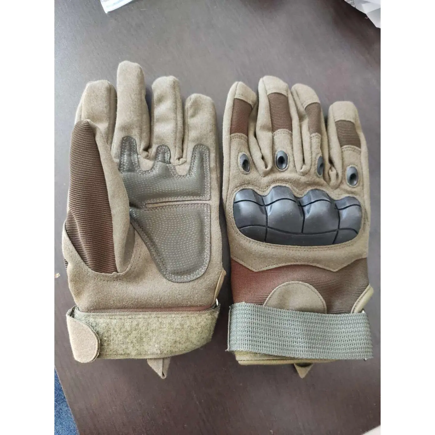 Soft shell quality long finger green