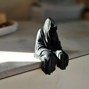 Grim Reaper Figurine, Creative Dark Style Desktop Decoration, Unique Stress Relief Ornament, Desk Accessory for Home Office, Sculpture Desk Decor, Decorative Sculptures, Collectible Figurine