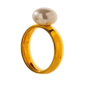 Gold Shell Pearl Ring in Stainless Steel with Adjustable Size