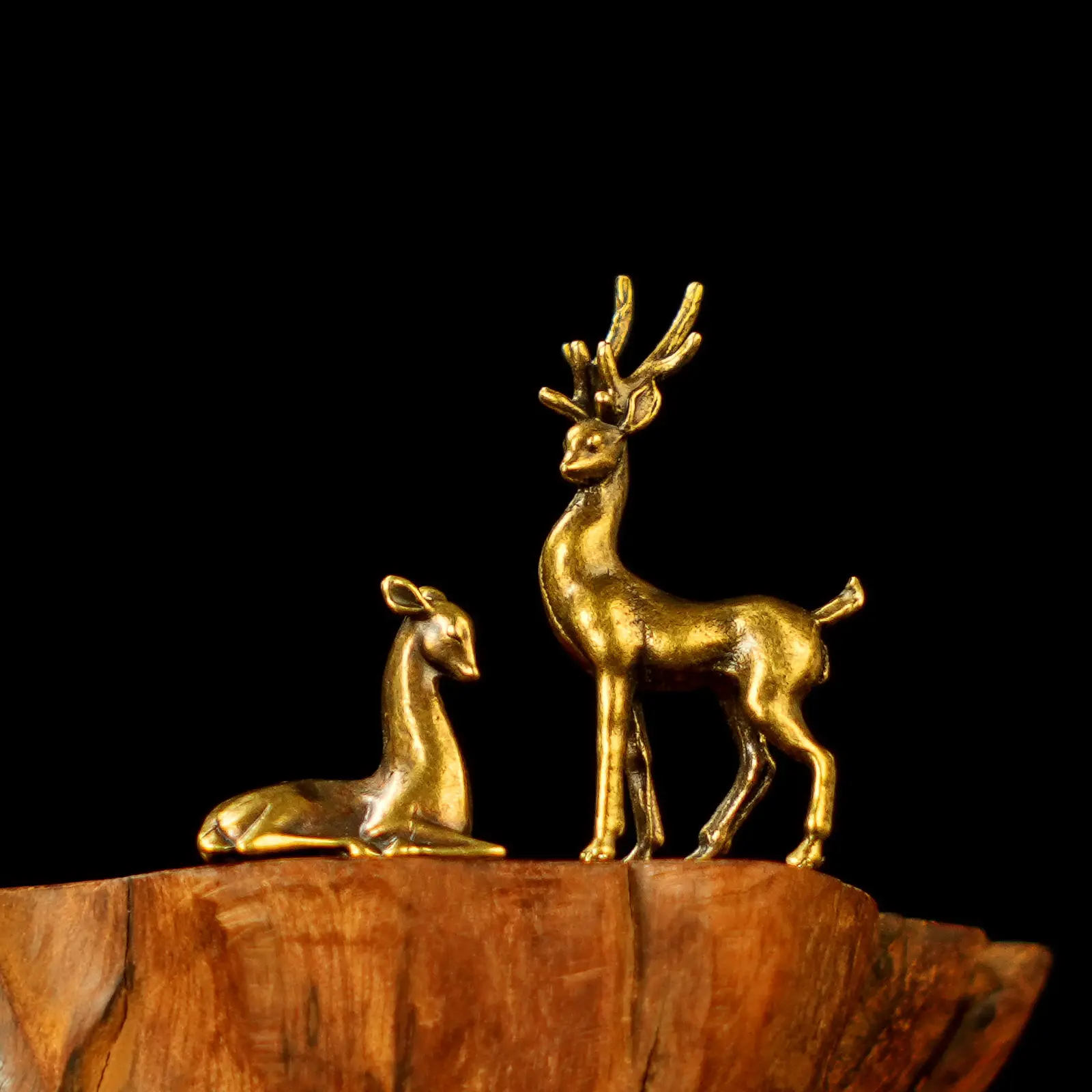 2pcs Copper Deer Ornaments, Deer Furniture Decoration, Small Animal Ornaments, Mini Landscape Decor, Miniature Ornaments, Micro Landscape Decoration, Landscaping Accessories