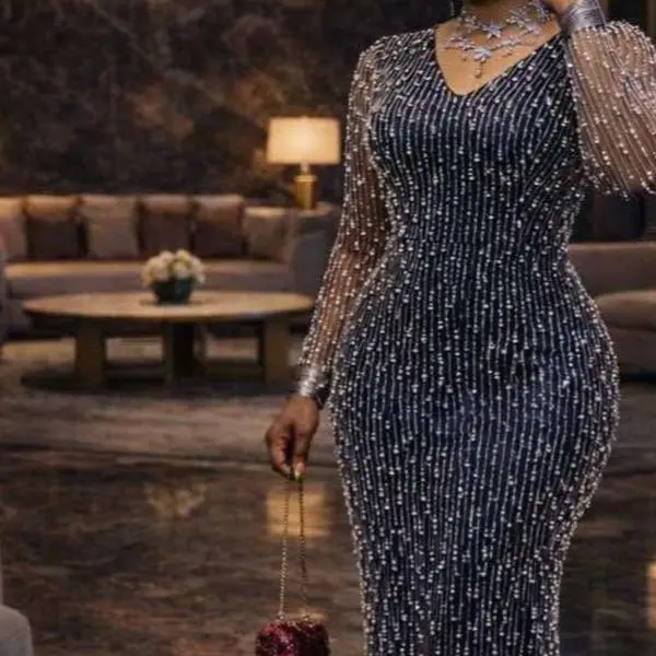 Women’s Luxury Rhinestone, Mesh-Sleeve Mermaid Evening Gown