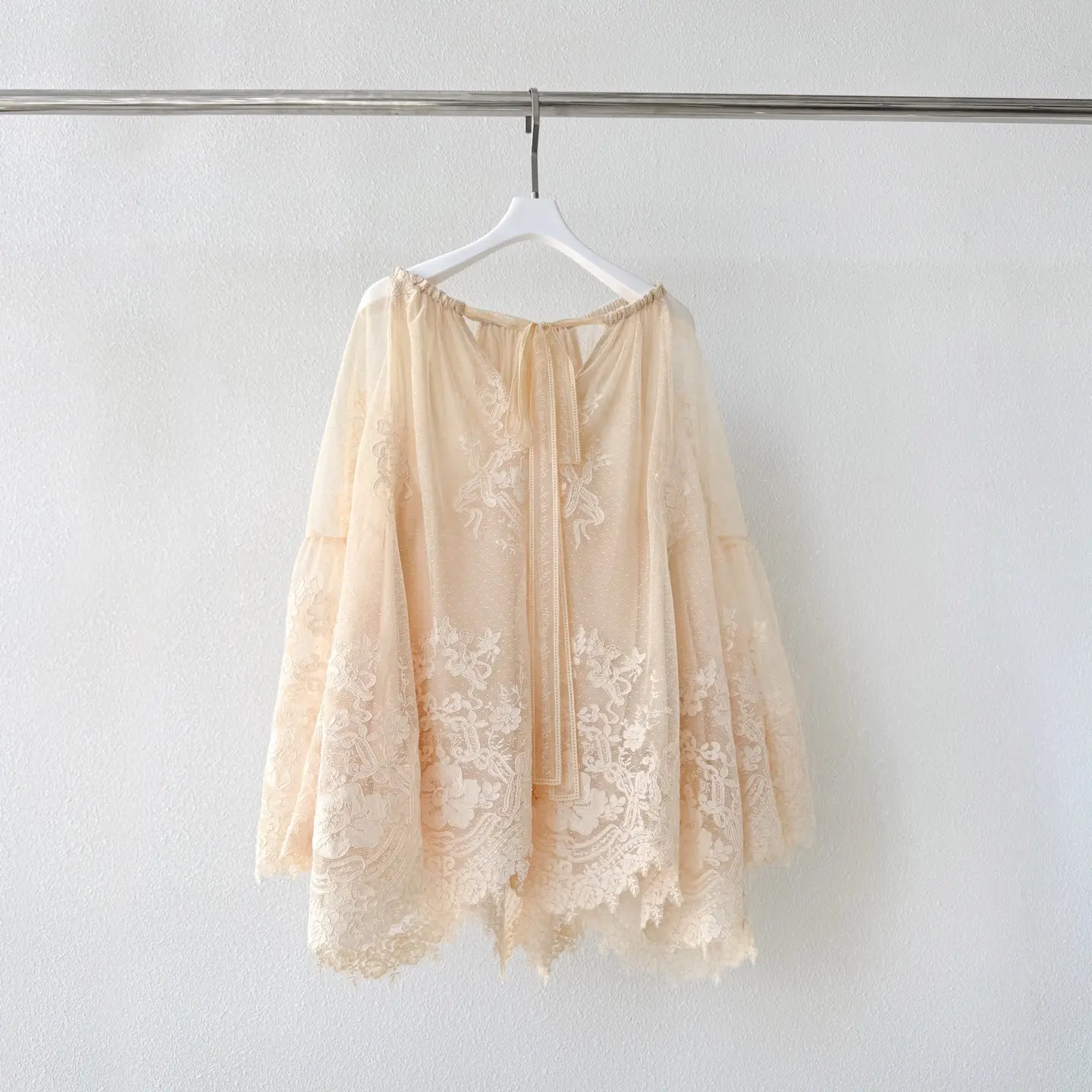 The Hypnotic Tiered Lace Blouse in Cream