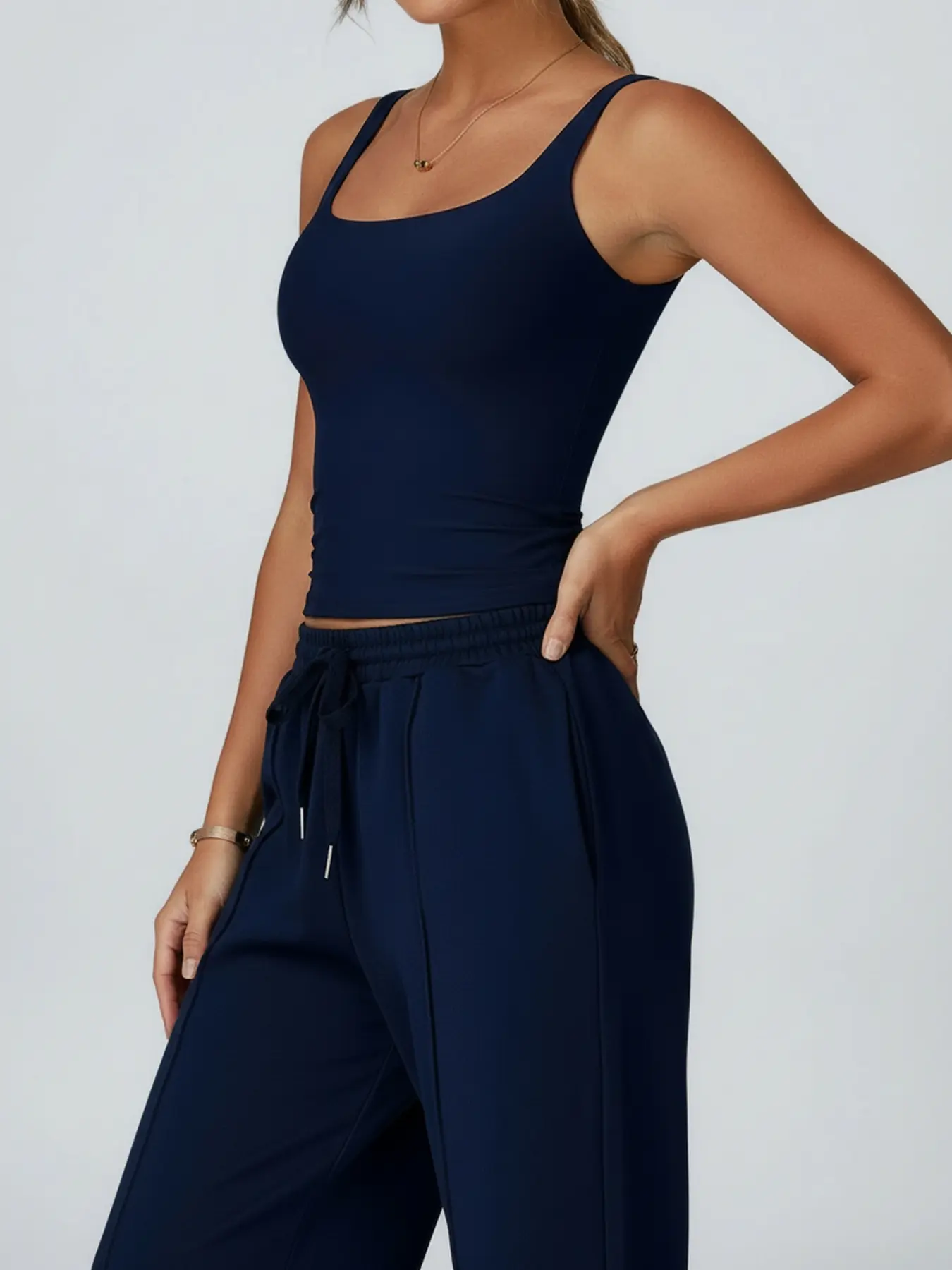 Women's solid color yoga vest, tight-fitting quick-drying sports top, outdoor running sports fitness clothing, Sporty Cami Top, Stretchable Activewear, Workout Activewear, Sporty Fitted