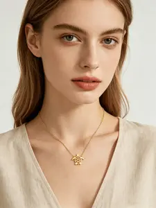 Fashion Minimalist Stainless Steel Turtle Necklace Hypoallergenic Ocean‑Inspired Accessory for Girls