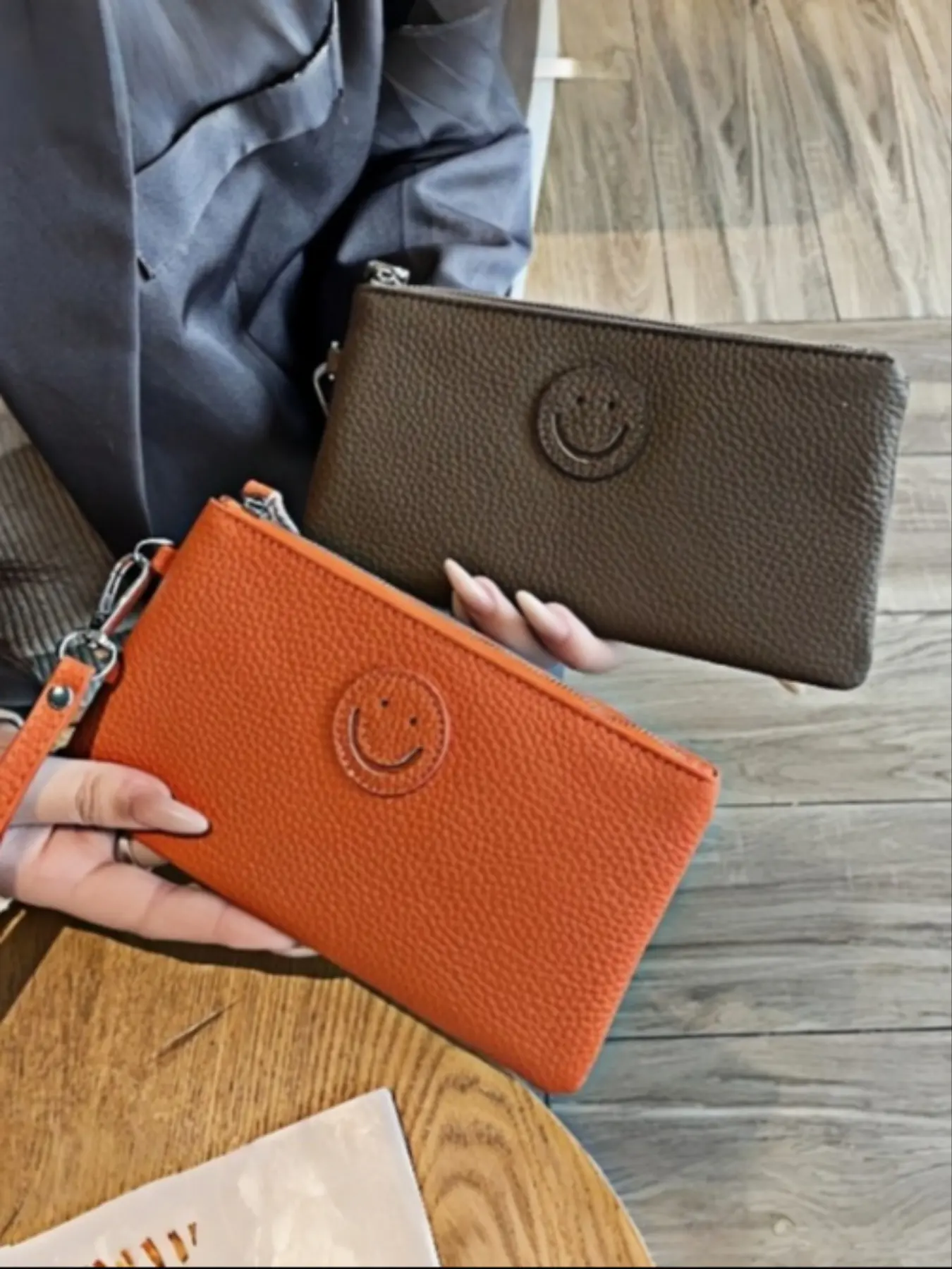 New Genuine Leather Handbag for Women, Cute Smile Long Wallet, High-End First Layer Cowhide, Simple Phone Bag, Elegant Clutch, Wallets Women, Cute Purse, Leather Clutches