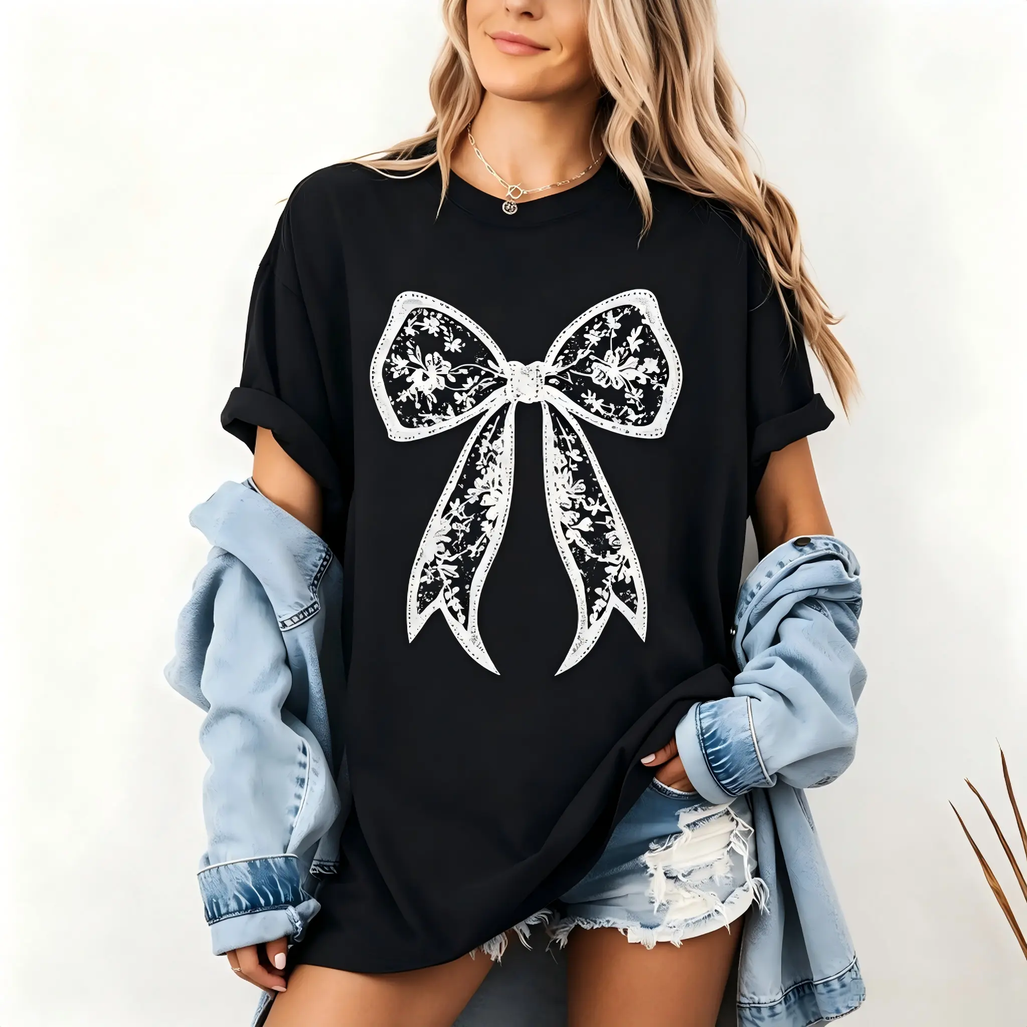 Women's Basic Loose-Fit Round Neck Casual Everyday Tee - Lace-Detailed, Bow-Trimmed Coquette Chic Soft Cotton Streetwear Top, Easy Care for Casual Parties, Valentine's Day (Sizes 2XL, 3XL)
