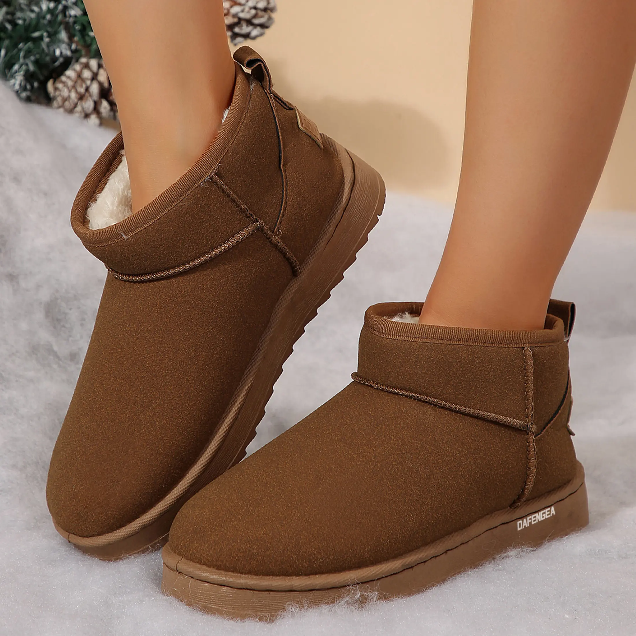Women's Short Boots Platform Elegant Slip On Chunky Winter Snow Booties Lined Outdoor Boots Shoes Classic Soft