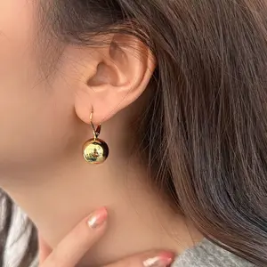 Bohemian Falling Ball Earrings - Creative White/Gold/Rose Gold, Light Luxury, niche design earrings, new personalized autumn and winter temperament earrings, trendy accessories, women's pendant jewelry - the perfect gift for friends jewelry  gifts