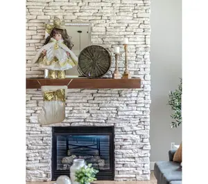 Precious Moments 2025 We Wish You a Golden Christmas Doll