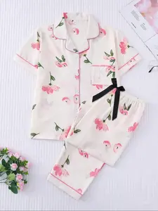 Women's Floral Print Short Sleeve Pajama Set, Regular Fit Casual Comfy Button Front Chest Pocket Design Lapel Neck Top & Bow Decor Elastic Waist Pants PJ Set, Ladies Sleepwear for All Seasons, Pastel Cute Pajama Sets