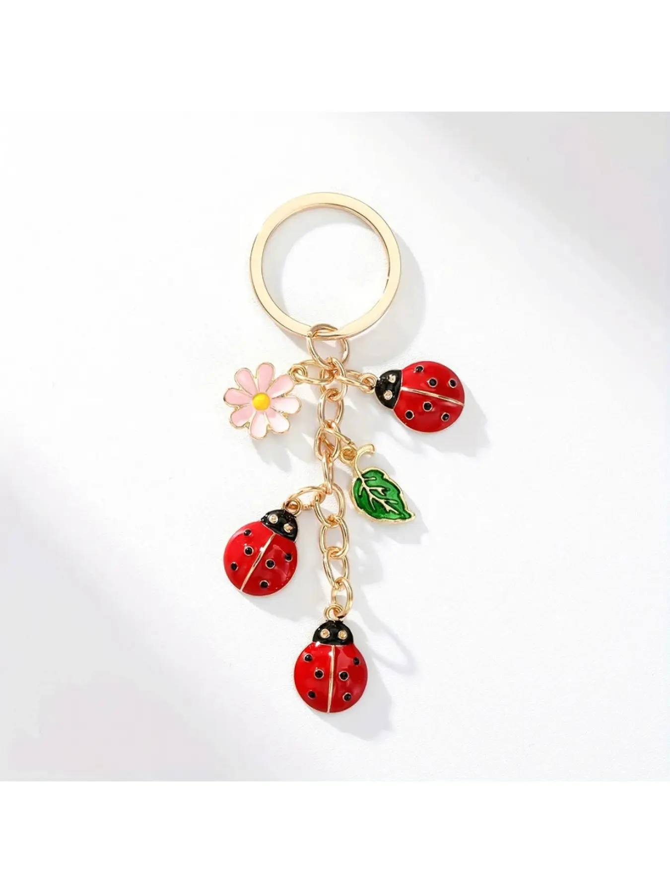 Seven-Spotted Ladybug Alloy Keychain, Elegant Design with Oil Drops, Perfect for Bag Decor and Gift Accessories, Trendy Pendant