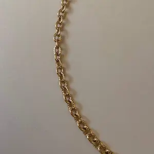 Elisa Chain Necklace