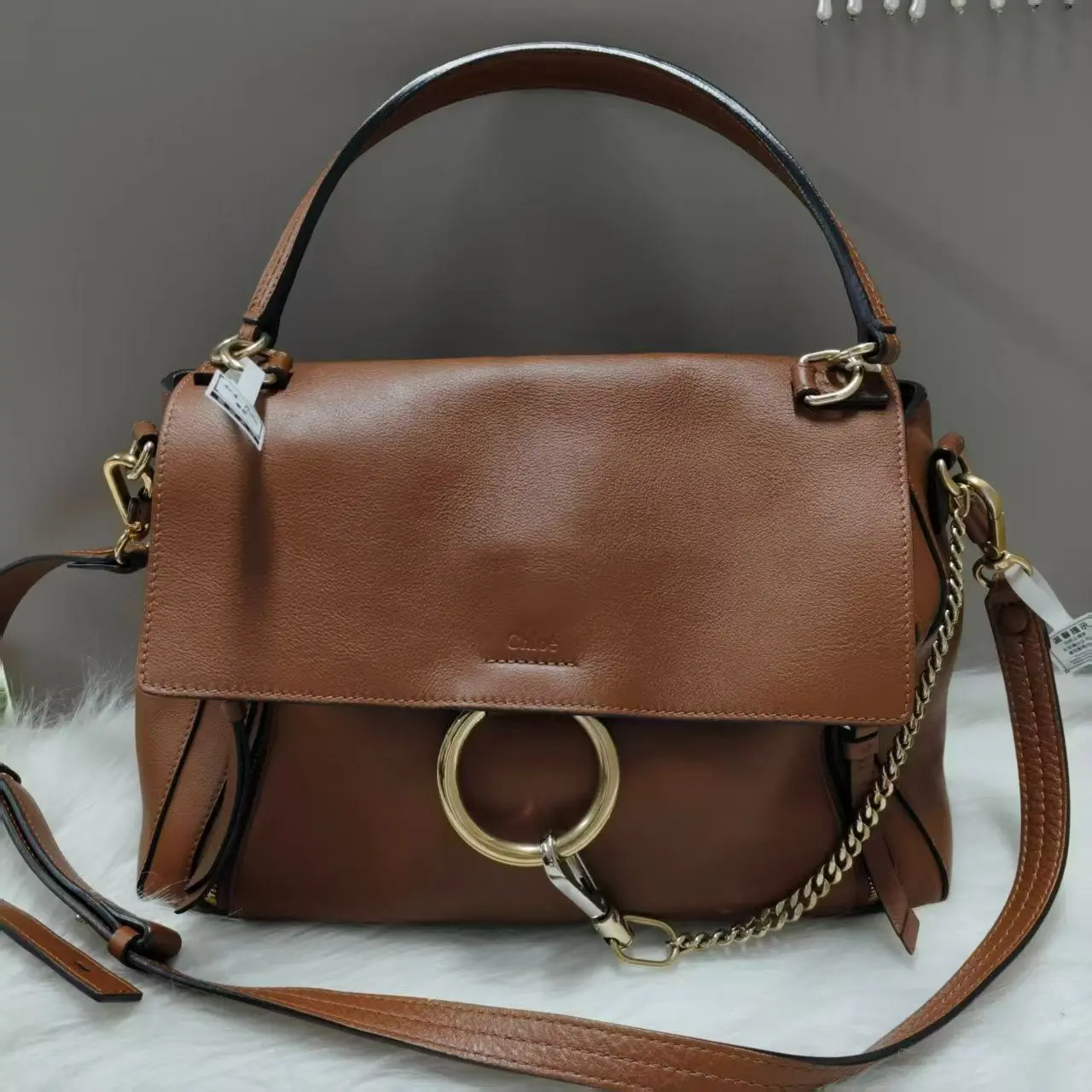 Pre-owned Chloé Cowhide Clutches & Wristlets Chloé^/Top Handle Bags/SSB1718008