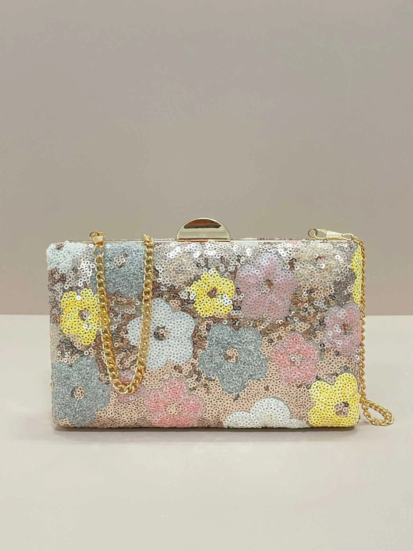 Floral Sequin Clutch Bag with Chain, Multicolor Flower Beaded Evening Handbag for Women, Gold Frame Hardcase Purse with Detachable Chain Strap, Elegant Crossbody Shoulder Bag for Wedding, Prom & Formal Party