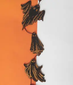 Wooden Ghost Garland