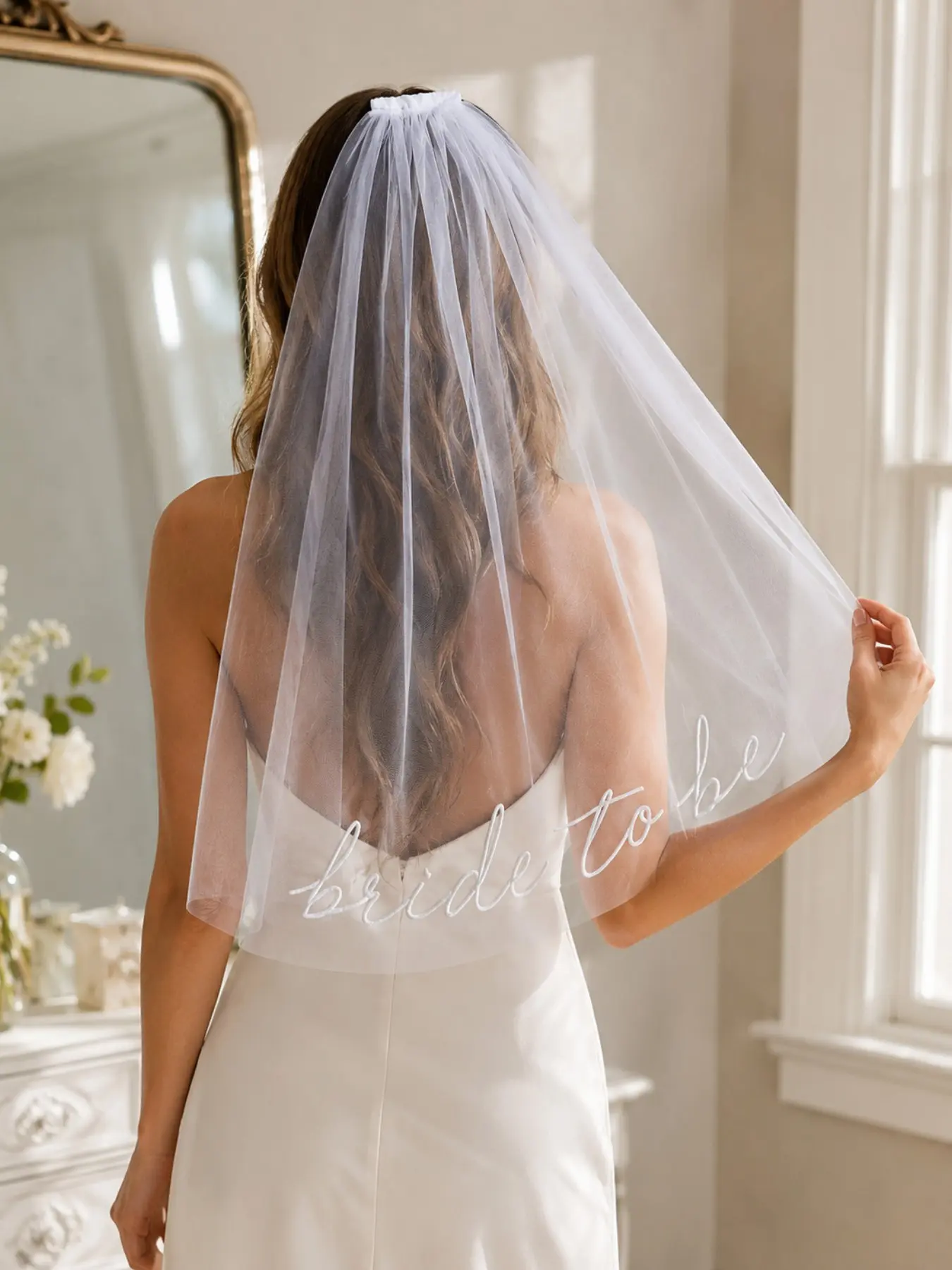 Elegant Bridal Headband Comb with Veil, The Wedding Veil, Wedding Veils for Brides, Perfect Wedding Hair Accessory for Brides, Ideal for Bridal Parties & Special Occasions