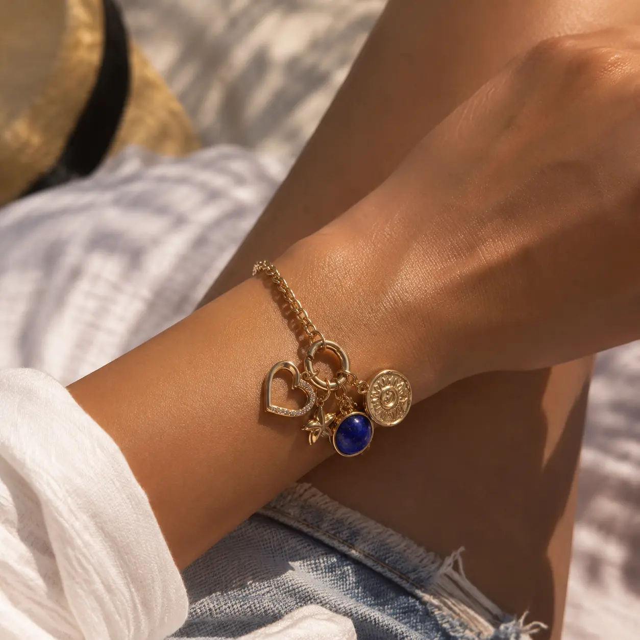 Stainless Steel Electroplated 18K gold DIY Bracelet Heart and Lapis Lazuli Design Accessories