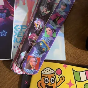 12-Pack KPOP Demon Hunter Girl Group Slap Bracelets – Rumi & Zoey Cartoon Snap Wristbands, Fun Retro Toys for Kids, Perfect Birthday Party Favors