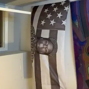 1pc, Hip Hop Rapper, USA Flag Banner, 2*3ft(60*90cm) /3x5ft (90*150cm), 4 Grommets, Single-Sided Printing, for Indoor, Outdoor, Home, Room, Dorm, Man Cave, Bedroom, College, Fans Party, Music Bar, Decor