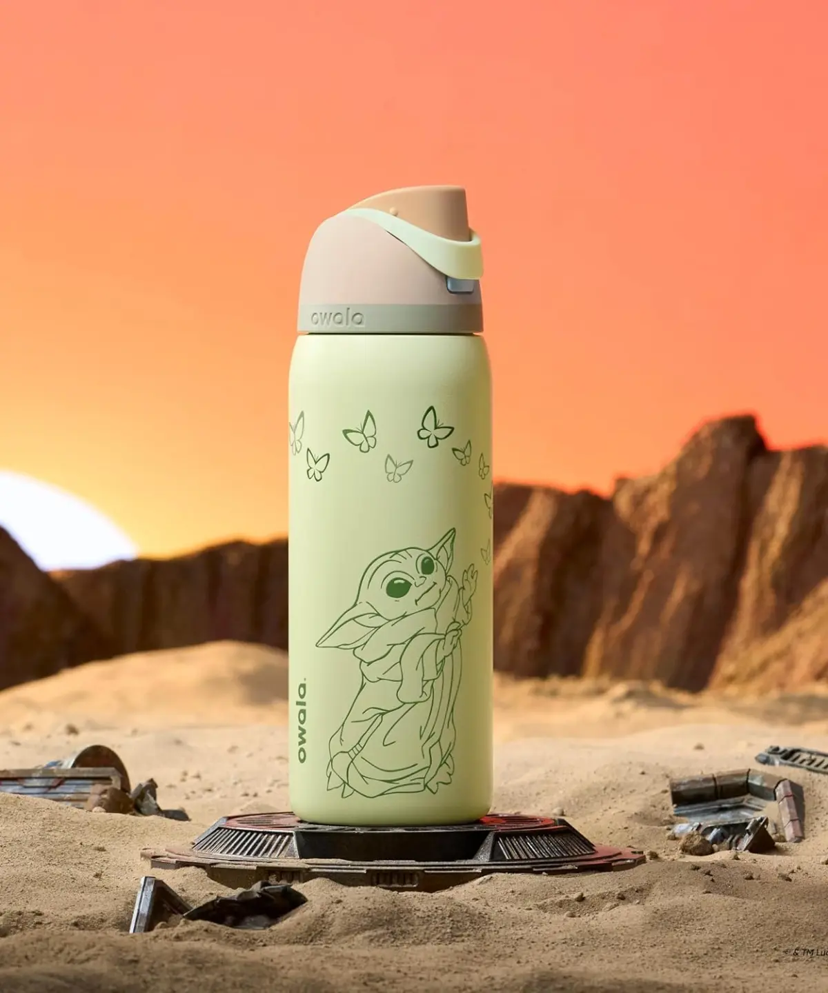 Owala FreeSip Water Bottle, Leak-Proof Thermal Water Bottle for Hot and Cold Drinks Owala FreeSip Water Bottle, Leak-Proof Thermal Water Bottle for Hot and Cold Drinks