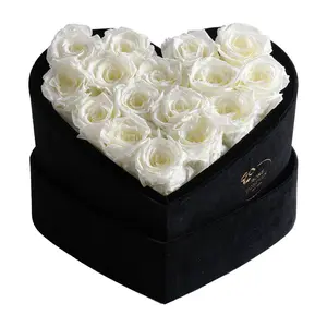 16 White Roses in Heart Shaped Velvet Box - Heart Flowers Decorative Flower Bouquet Rose Forever Heart Shaped Roses Birthday Anniversary Girlfriend Gift Preserved Roses Valentine's Day Gift